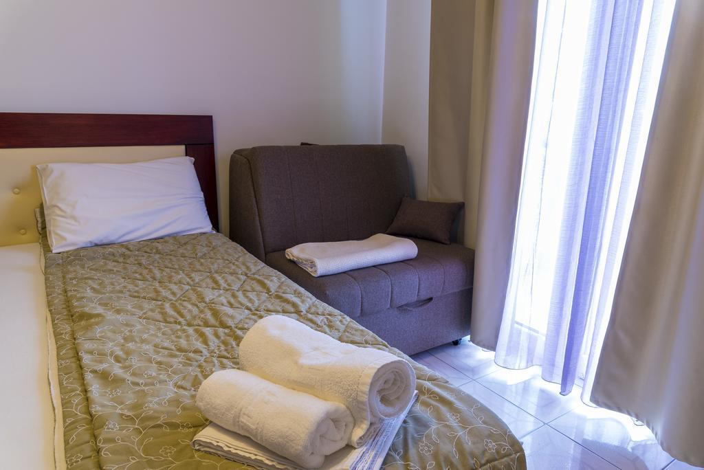 Hotel Zografos Paralía 外观 照片